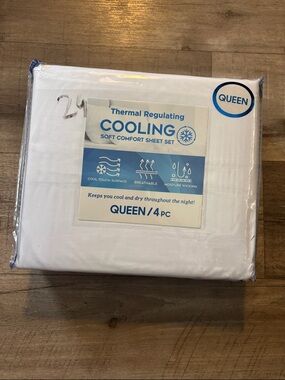 Thermal Regulating Cooling Queen Sheet Set - White